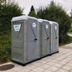 servicios públicos (WC) en los mercadillos